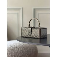 vintage Chnael vanity case cosmetic handbag makeup organizer lipstick fragrance holder - 图片 4