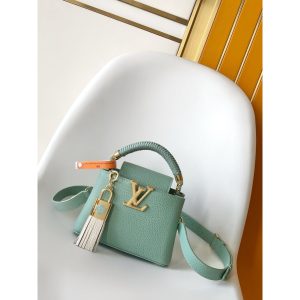 Louis Vuitton LV capucines mini top-handle handbag in grainy calfskin