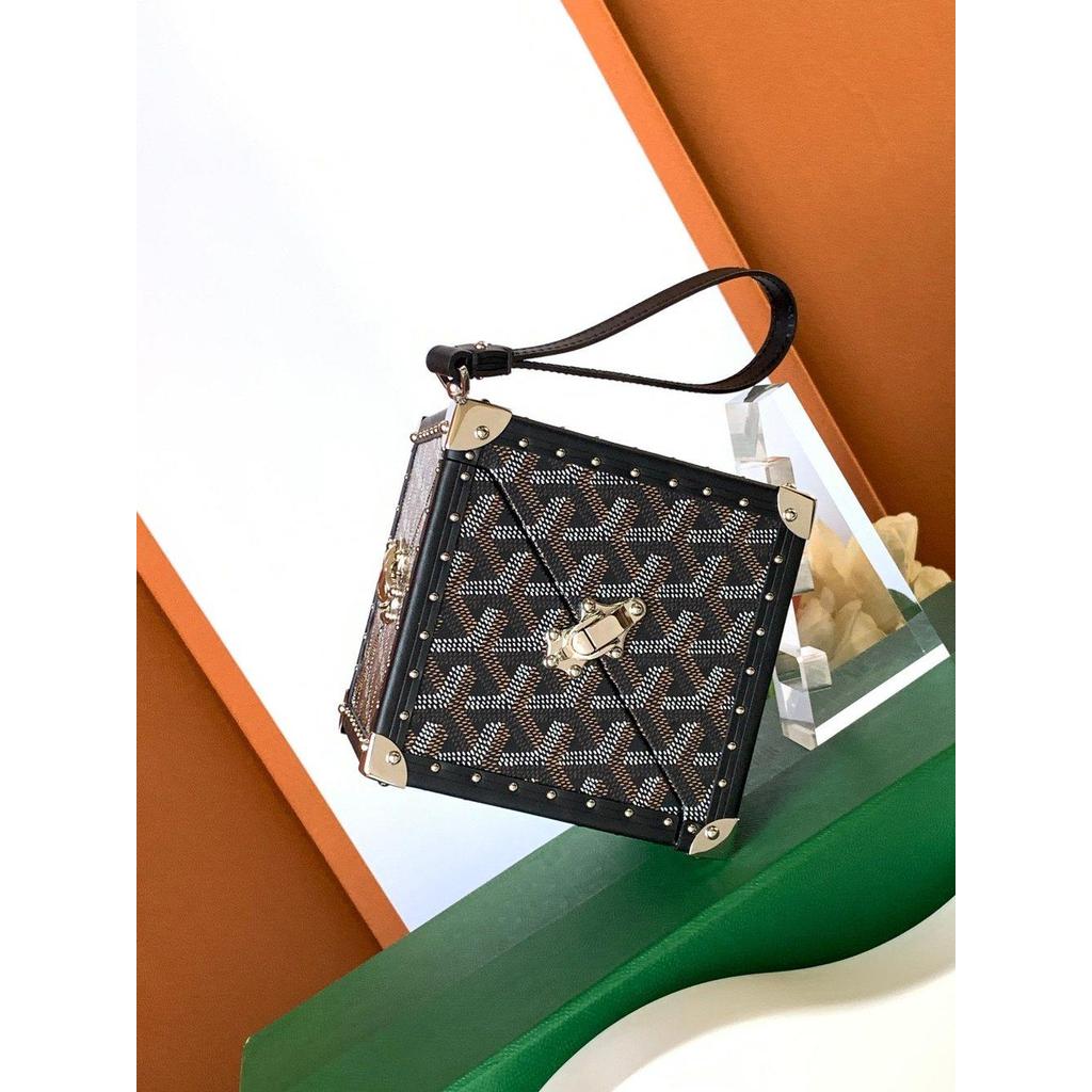 ph-11134201-820l7-mqso8n4g5kpb8d.jpg limited edition Goyard ladies DE cube trunk wristlet cosmetic lipstick holder case - 图片 1