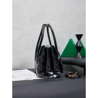 small Vintage Miu miu women's shopper handbag/shoulder leather tote with plaque charm - 图片 6