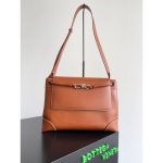 masculine BV shoulder flap messenger/satchel bag boutique inclusion
