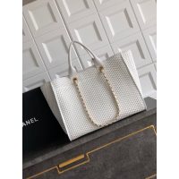 Large Chanel Deauville Tote bag in Raffia-Effect Mixed Fibers and calfskin