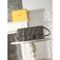 Fendi women's shoulder flap messenger bag square underarm baguette with magnetic buckle - 图片 5