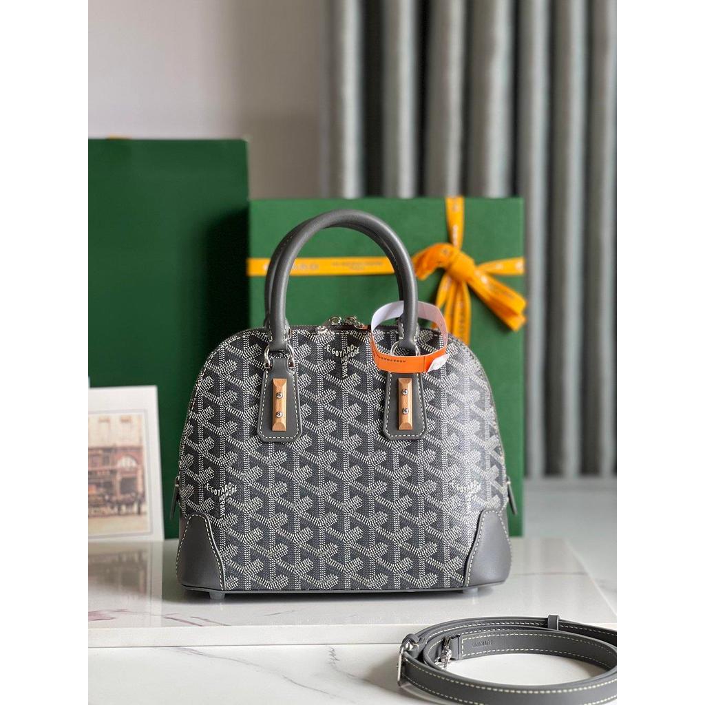 ph-11134201-820l8-mqsr1tm5knb508.jpg Goya vendome mini structured handbag crossbody shoulder zipper tote with studded feet - 图片 1