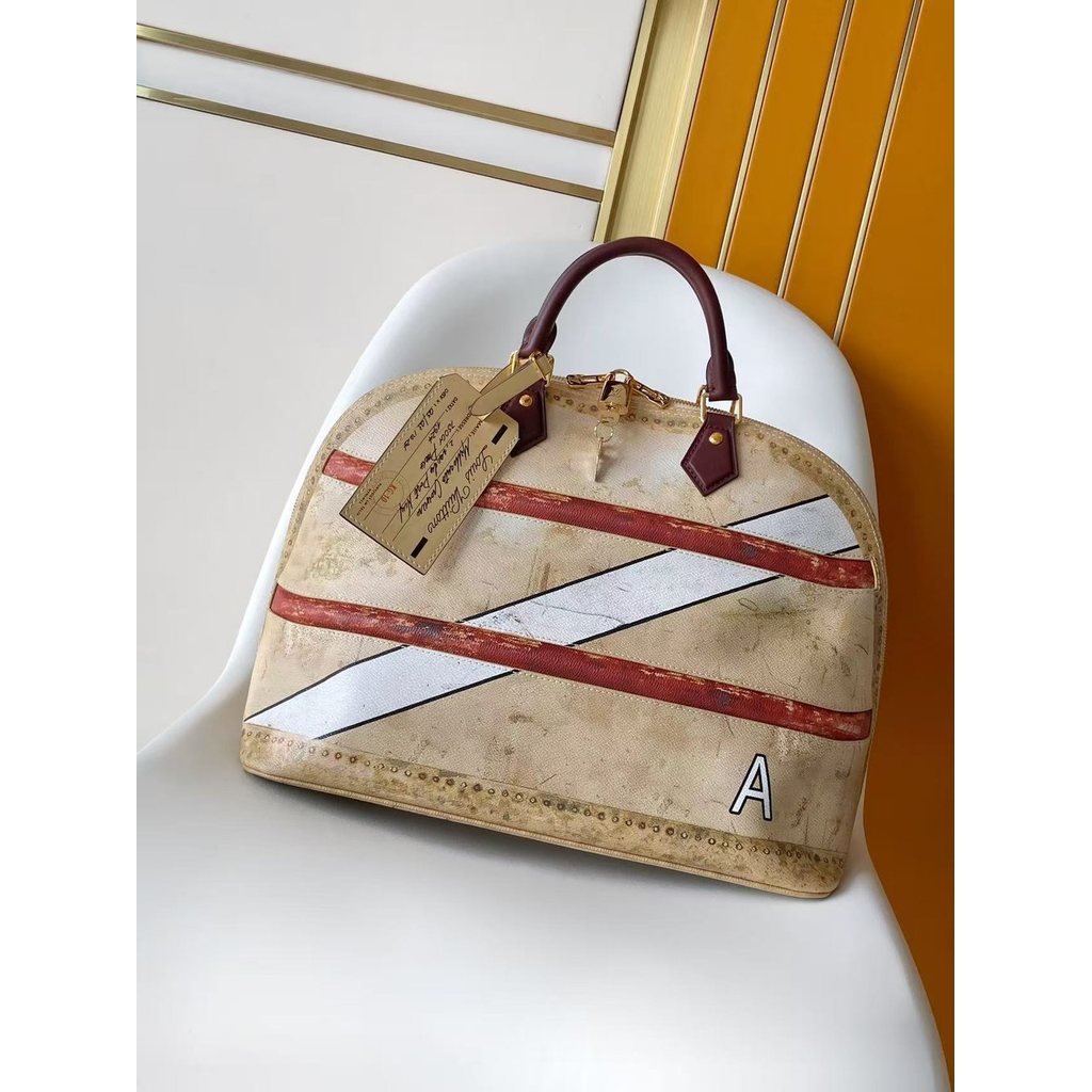 ph-11134201-820l8-mqsrgvjexvk0a4.jpg Louis Vuitton Monogram 130th Anniversary Time Trunk Alma GM handbag