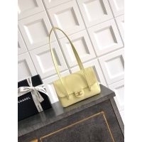Chanel Preppy Coco Shoulder Flap/baguette Bag in caviar calfskin