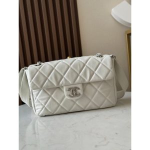 Chanel Classic Flap Shoulder Bag in quilted lambskin beige SHW