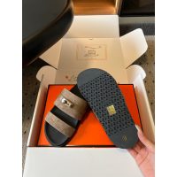 epsom Hermes Jackson flat sandal summer slipper with silver kelly buckle