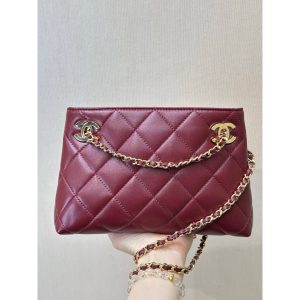 chanel burgundy mini shopping tote in diamond-quilted lambskin