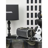 Chanel 25 Small/medium Handbag in Black and White with detachable clutch