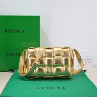 Bottega BV cassette cosmetic party pouch clutch woven flap square messenger padded original grade