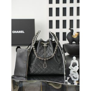 Chanel 25 Small/medium Handbag in Black and White with detachable clutch