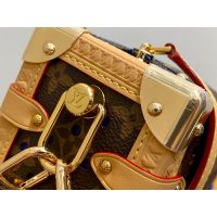 Monogram Canvas Louis Vuitton Side Trunk MM Crossbody Bag hardware