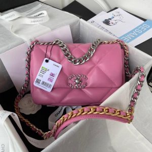 Chanel 19 shoulder flap bag in quilted lambskin