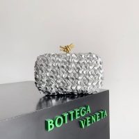 BV upscale cocktail kisslock cosmetic clutch compact cellphone makeup holder case authentic quality - 图片 2
