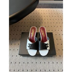 Chanel two-tone chunky heel sandal size35-40