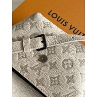 Louis Vuitton LV smonogram shoulder crossbody bag