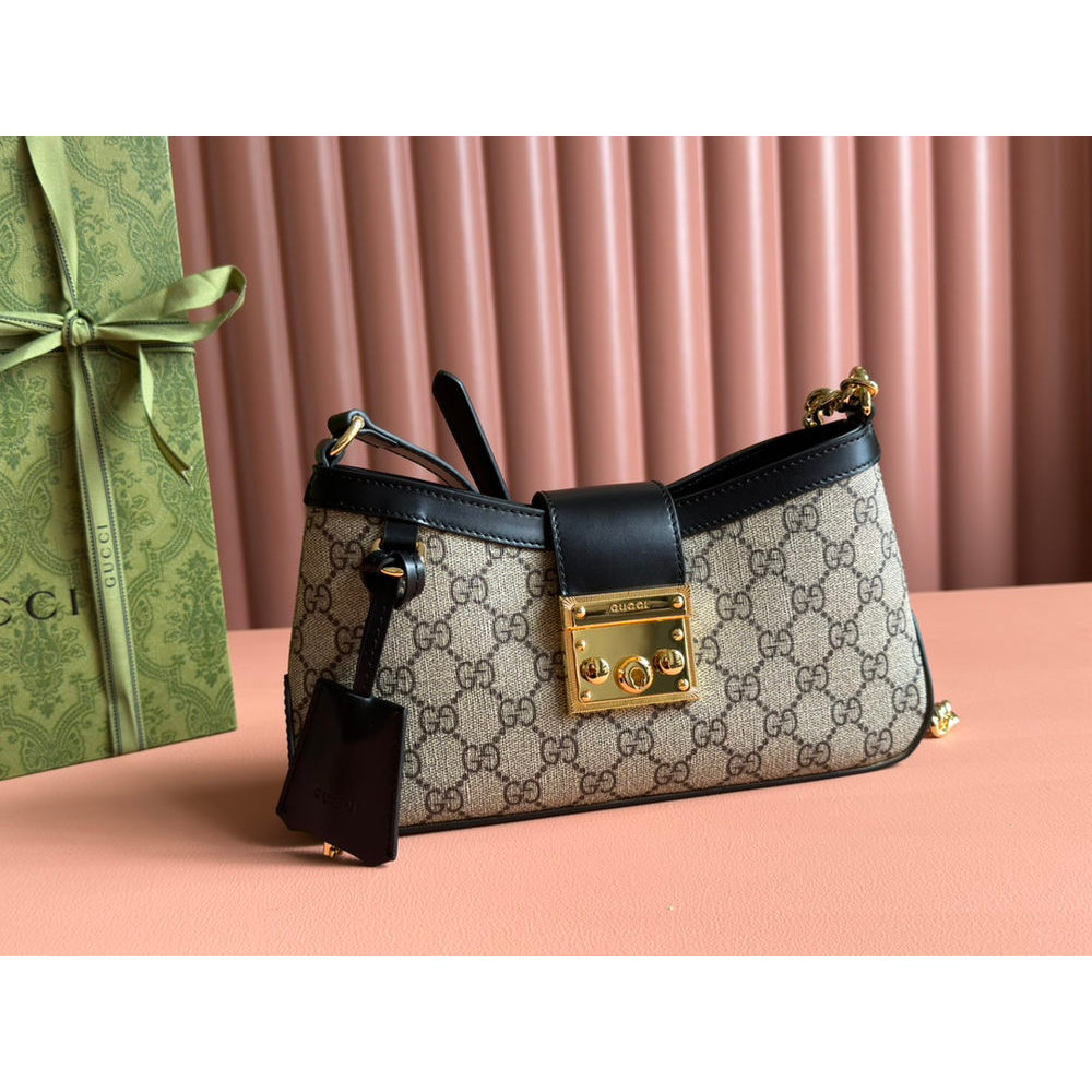 ph-11134201-820ld-mqsrnjj73jf3ae.jpg Gucci Padlock Small GG Coated Canvas Calfskin Shoulder Bag - 图片 1