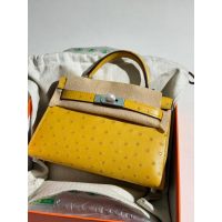 ostrich Hermes mini kelly pochette GHW full handmade boutique inclusion