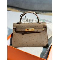 ostrich Hermes mini kelly pochette GHW full handmade boutique inclusion