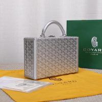 goyar canvas trunk handbag compact suitcase clamshell crossbody sling messenger bag with code detail - 图片 3