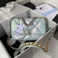 Chanel 19 shoulder flap bag in quilted lambskin