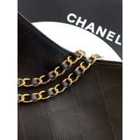 Chanel Grand Shopping Tote (GST) in quilted lambskin