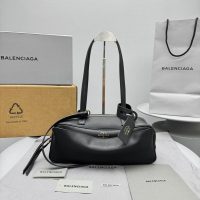 small Balenciaga women's shoulder bowling tote/casual underarm baguette with protective feet - 图片 4