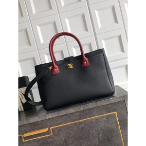 Black Chanel Cerf Tote Bag in Caviar Calfskin