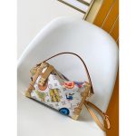 Women's Louis Vuitton Side Trunk MM handbag in White Calfskin