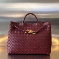 medium BV Andiamo sling shoulder storage tote shopper handbag resort beach tote full inclusion