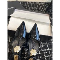 Chanel kitten-heel slingback pump size 35-40