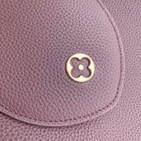 Louis Vuitton Capucines GM Grainy Calfskin Tote Bag Women