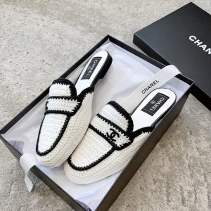 Chanel crocheted flat mules sandal inddor slipper in black ivory size 35-40