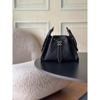 Chanel Mini 25 shoulder Hobo Bag in back Caviar