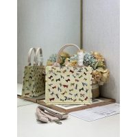 three sizes butterfly-motif Dior canvas booktote/resort beach tote handbag - 图片 4