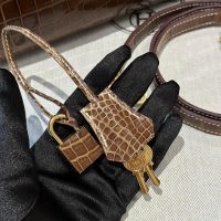 hermes kelly 28 top-handle bag GHW in nile crocodile full handmade/boutique inclusion