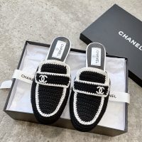 Chanel crocheted flat mules sandal inddor slipper in black ivory size 35-40