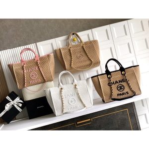 Large Chanel Deauville Tote bag in Raffia-Effect Mixed Fibers and calfskin