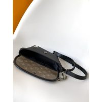 Louis Vuitton LV smonogram shoulder crossbody bag