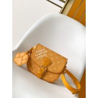 Louis Vuitton LV monogram canvas messenger shoulder bag
