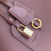 Louis Vuitton Capucines GM Grainy Calfskin Tote Bag Women