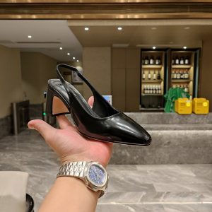 Prada chunky-heel slingback pump in patent leather size 35-40