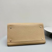 The Row margaux 15 shell belt shopper tote convertible travel carryall handbag in grainy calfskin - 图片 3