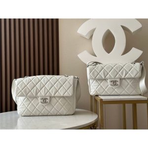 Chanel Classic Flap Shoulder Bag in quilted lambskin beige SHW