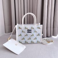 embroidered miu miu mesh mini handbag/tiny shopper tote with zipper clutch - 图片 3