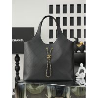 Chanel drawstring shoulder bucket hobo bag in diamond-quilted calfskin