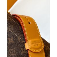 Louis Vuitton LV Soul Trunk Bag in Monogram Canvas and calfskin