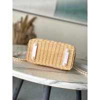 women's Louis Vuitton Capucines Mini Handbag in Wicker and Calfskin